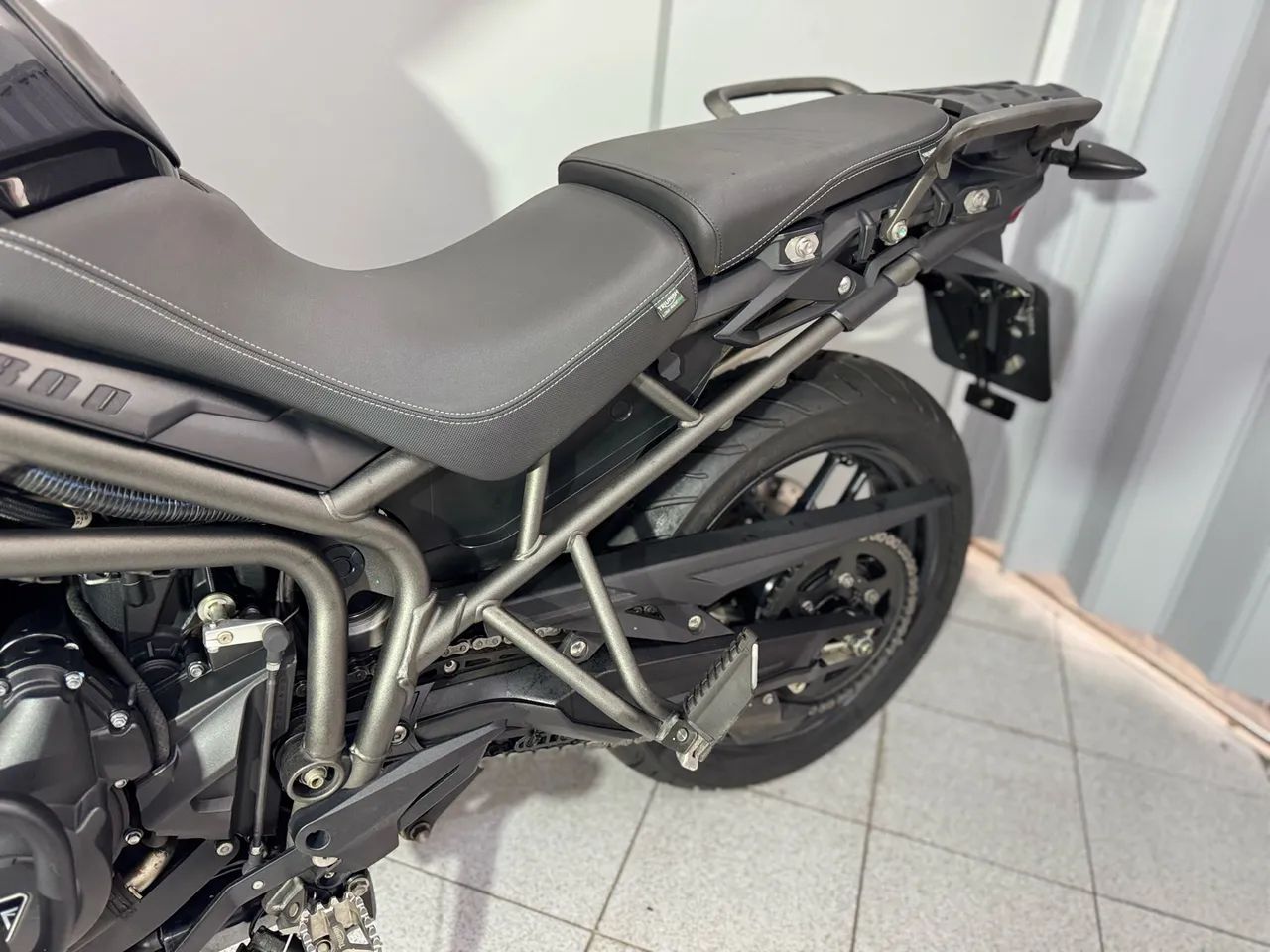 TRIUMPH TIGER 800 XRX  - Foto 4