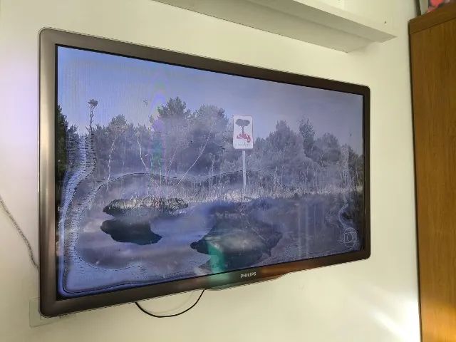 Philips TV LCD FULL HD 1080P 52"