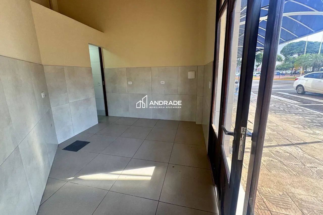 Sala para locação- Avenida Curitiba, Centro, Apucarana, PR - Foto 4