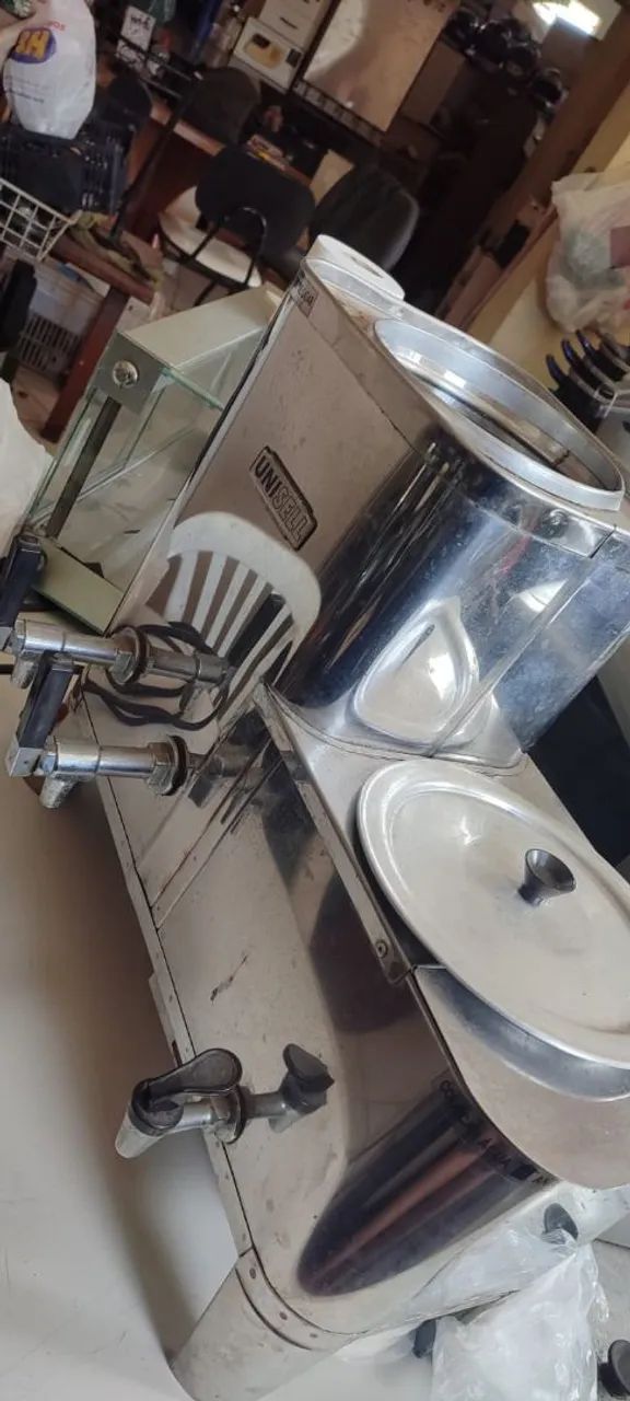 Cafeteira elétrica universal 