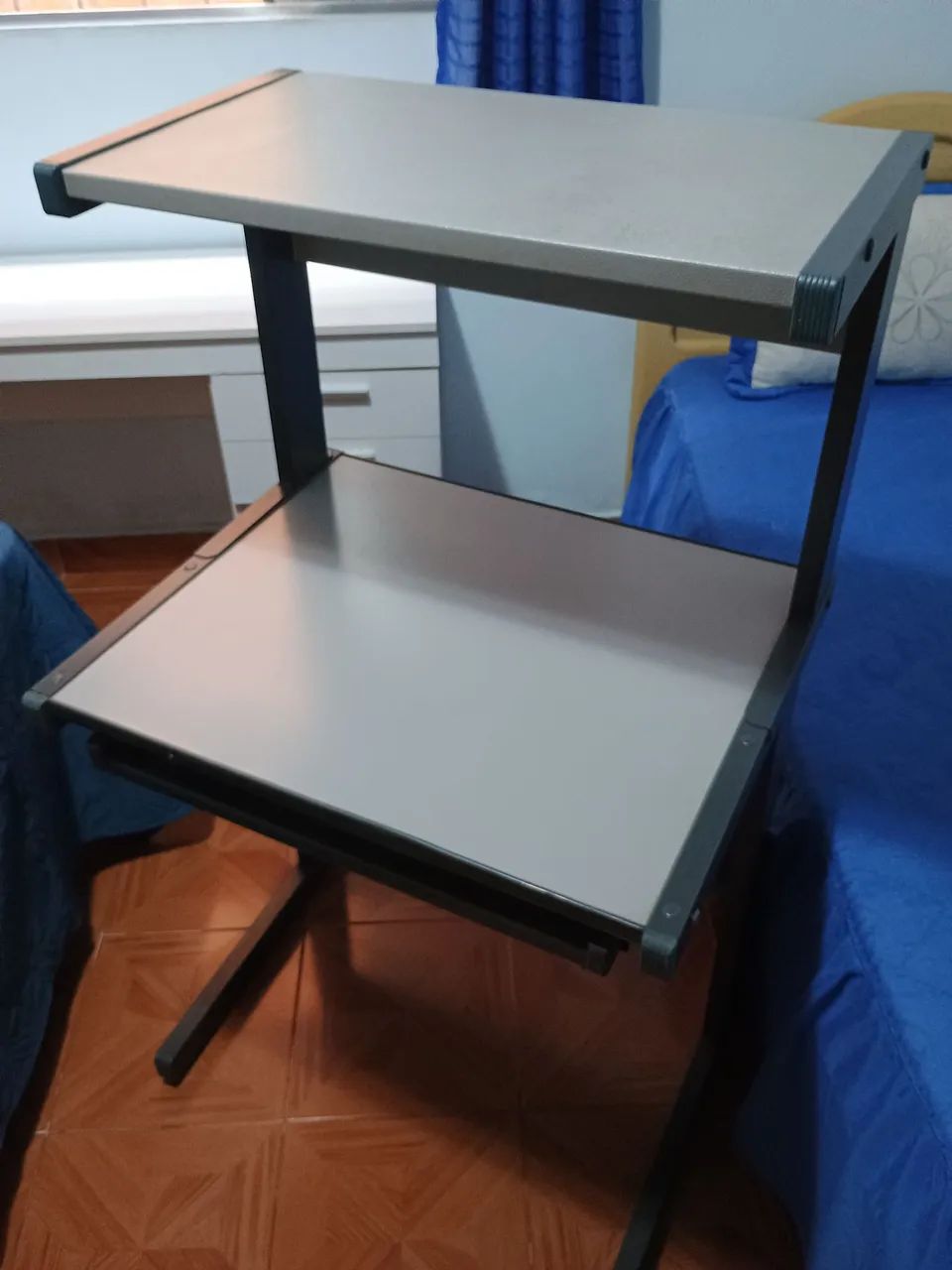 Mesa Metálica para Computador  - Foto 3