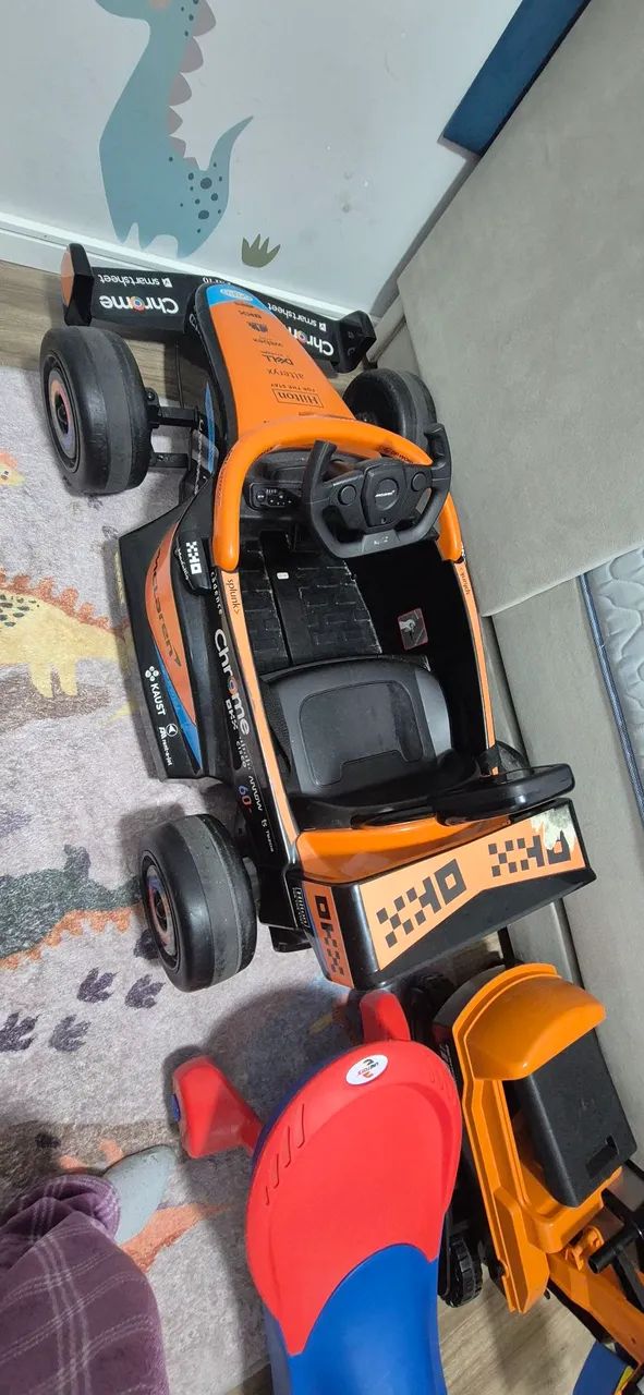 Vendo carro elétrico fórmula 1