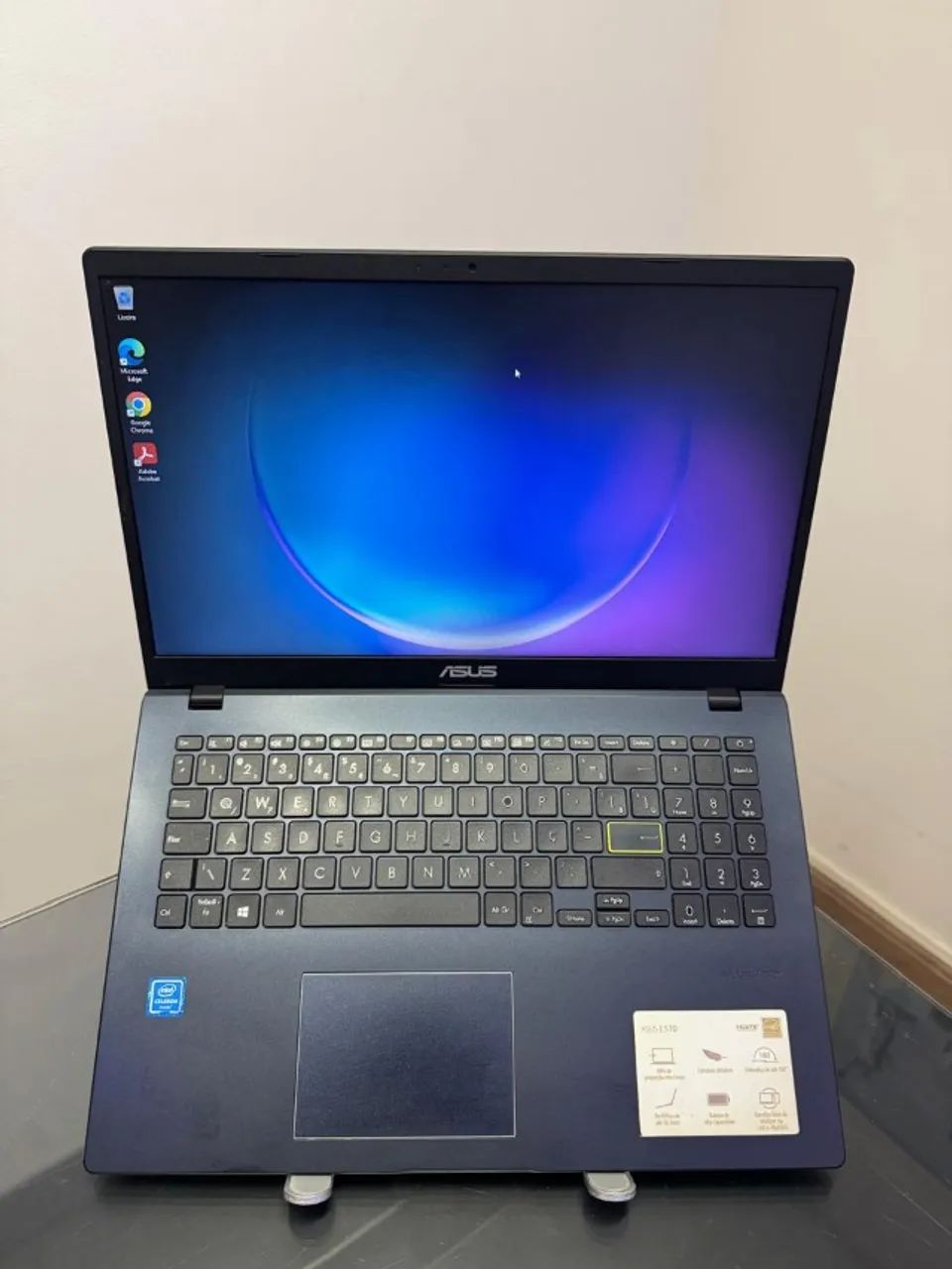 Notebook ASUS -  Intel Celeron 11º -  4GB Ram - SDD 128 GB -  15 P - completo