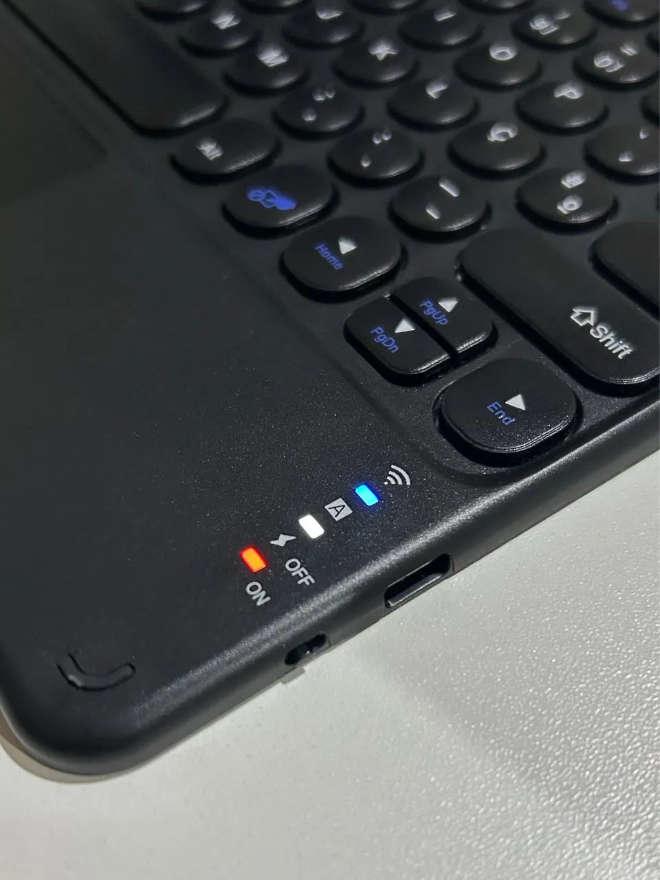 Teclado WB Bluetooth com Touchpad [USADO] - Foto 3