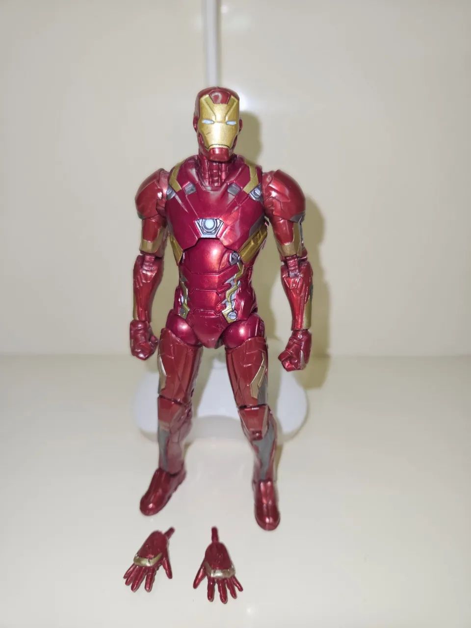 Marvel Legends - Iron Man/Homem de Ferro