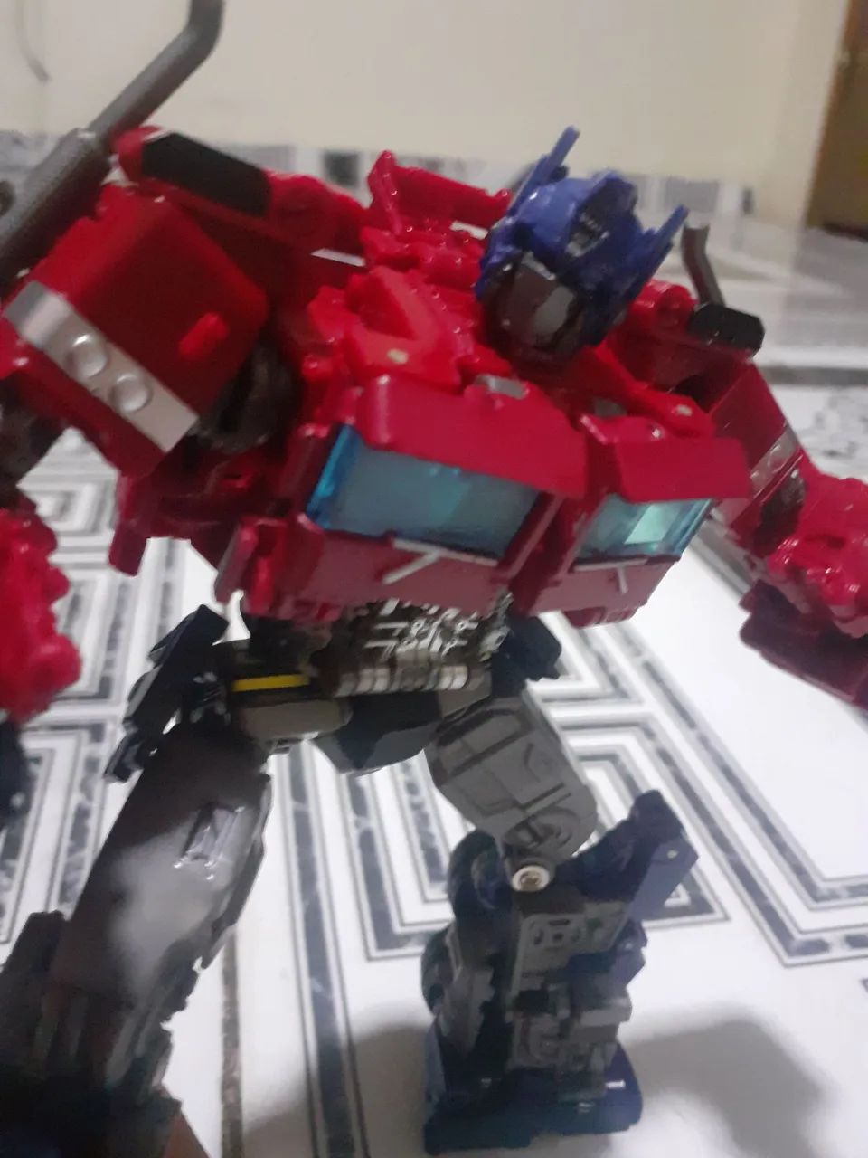 Optimus Prime Bootleg - Foto 2