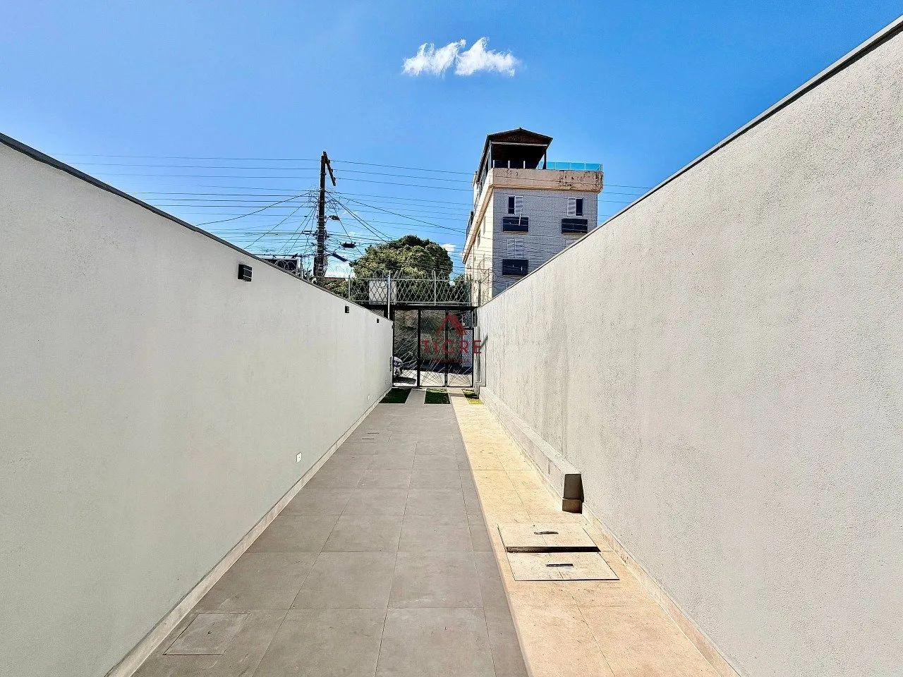 Casa com 2 Quartos à Venda, 132m² - Foto 2