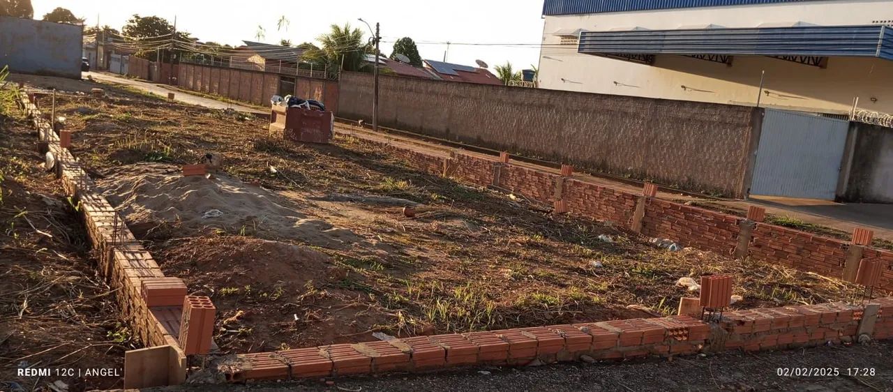VENDE-SE TERRENO DE ESQUINA próximo ao horto florestal  - Foto 2