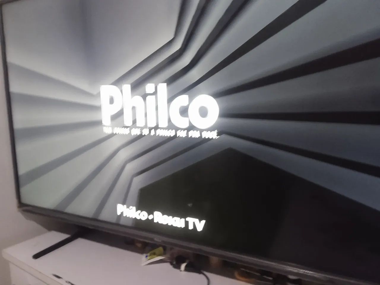 TV 58 PHILCO SMART ROKU PEGA TODOS APLICATIVOS TV COMPLETA - Foto 4