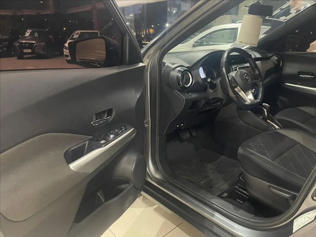 Nissan Kicks SV 1.6 16V FlexStar 5p Aut., foto 12 de 15