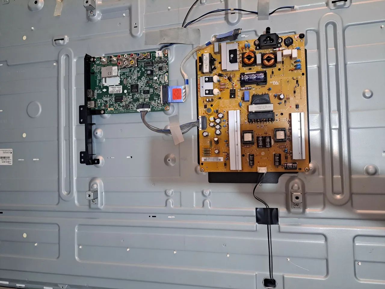 Placa principal e placa fonte 42LB6200 - Foto 4