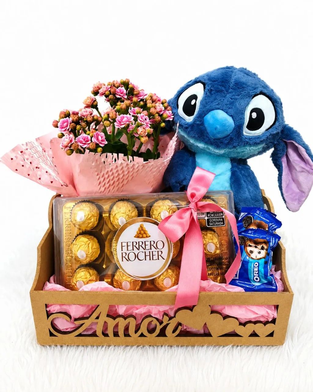 Cesta com chocolate e pelúcia  - Foto 5