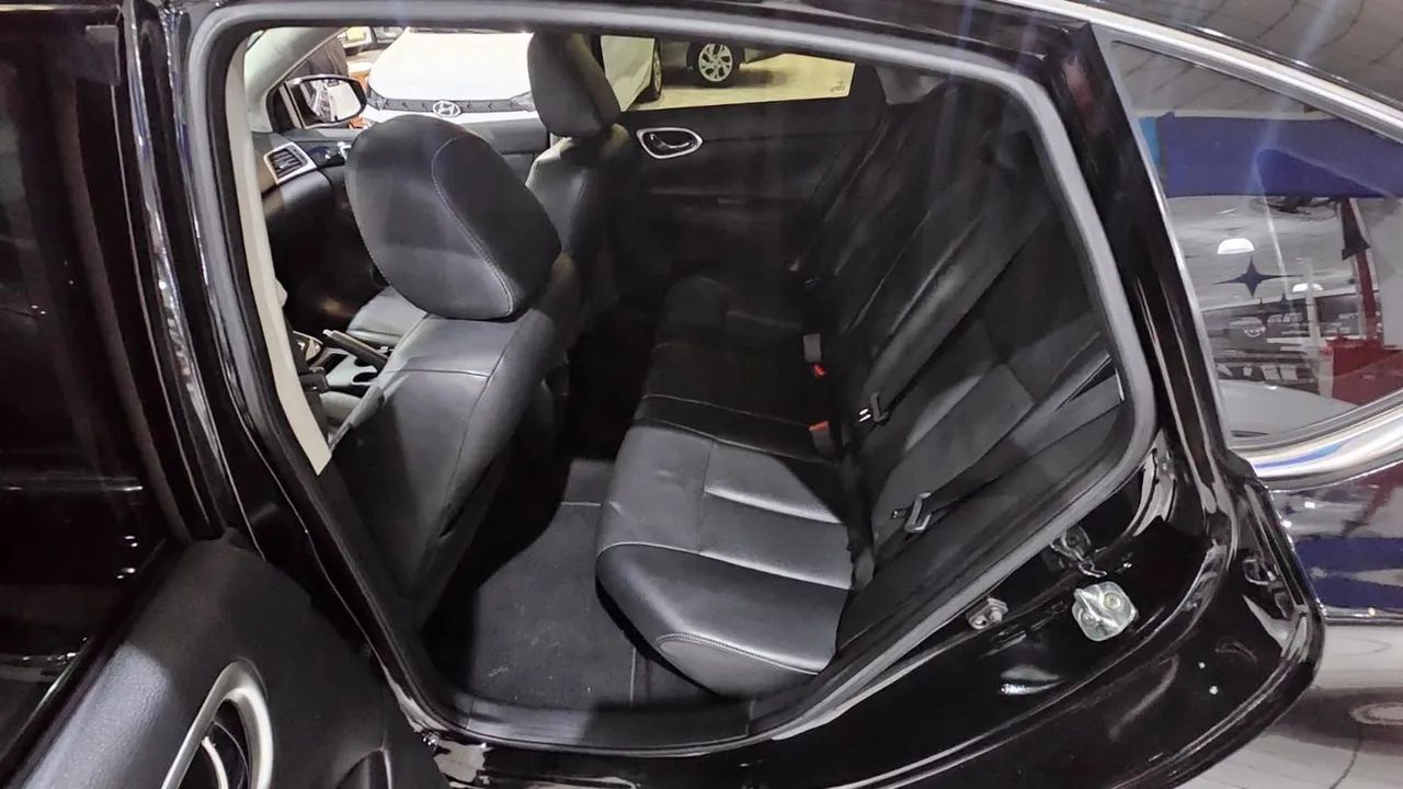 Nissan Sentra SL 2.0/ 2.0 Flex Fuel 16V Aut. 2018 - Foto 9