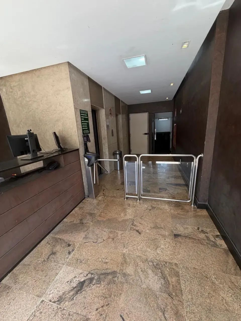 Sala comercial com 28 m², na Prudente de Morais - Foto 3