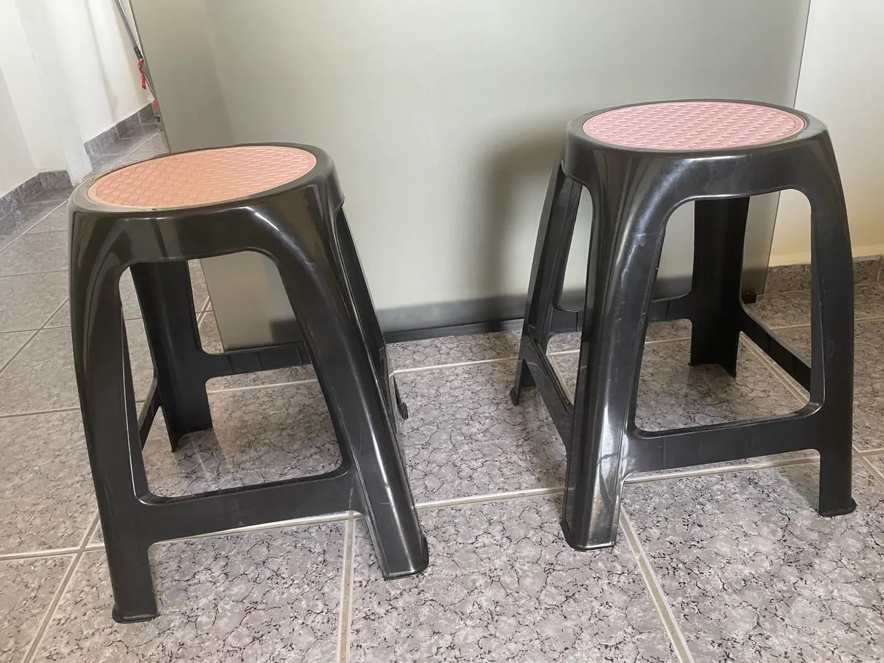 Banquetas de plástico 