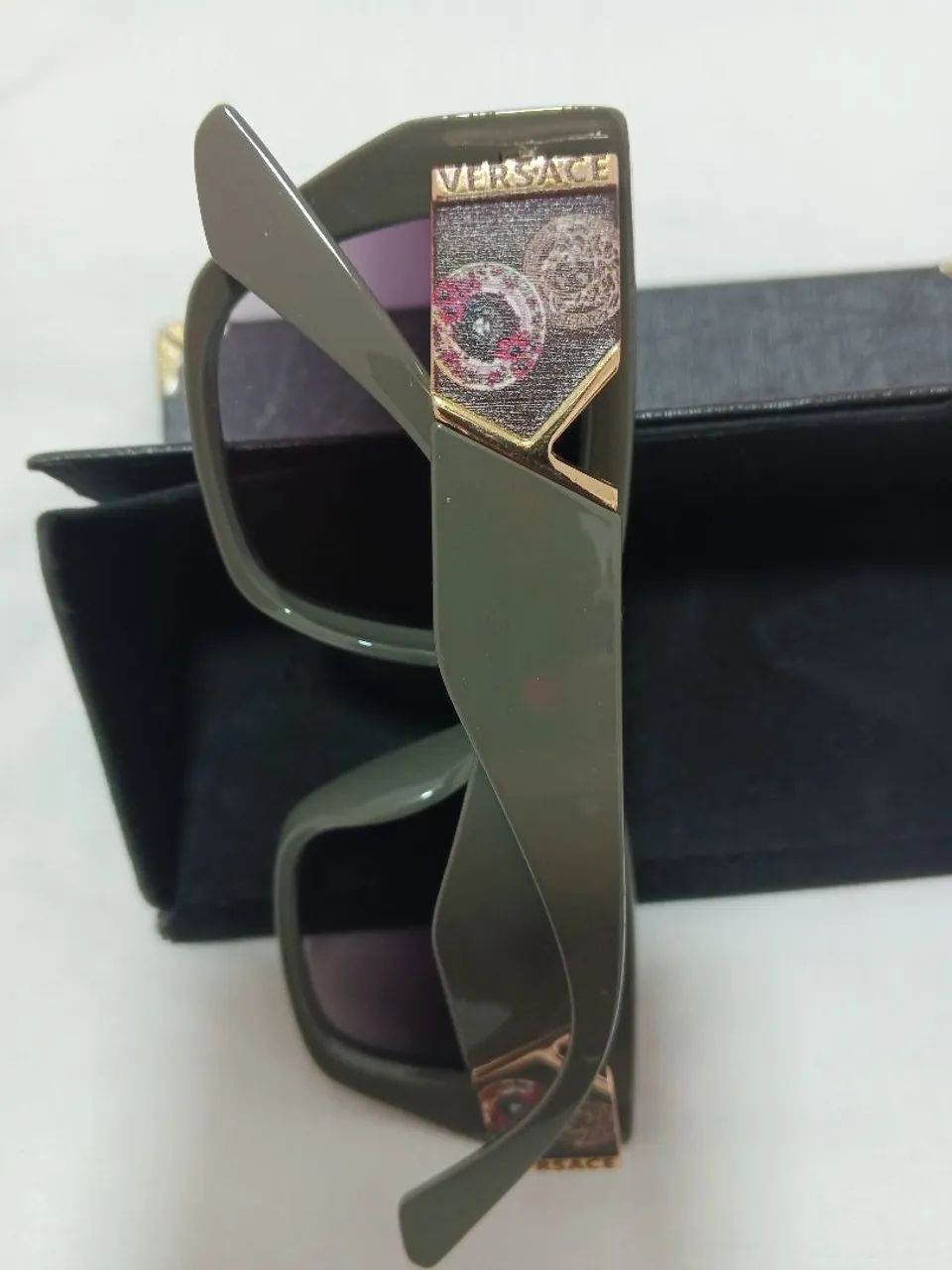 Vendo óculos de sol Versace  - Foto 2