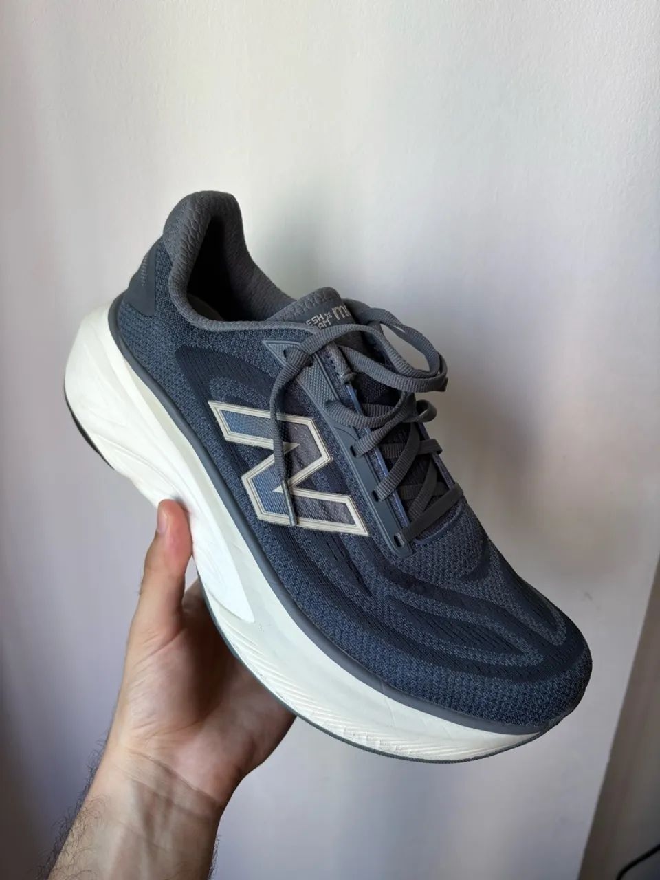 New Balance more v6