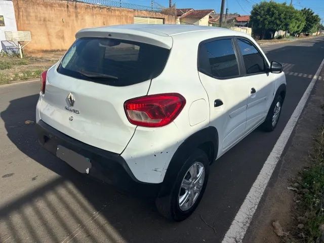 Renault Kwid Zen 1.0 Flex 12V 5P Mec. 2021 - Foto 4