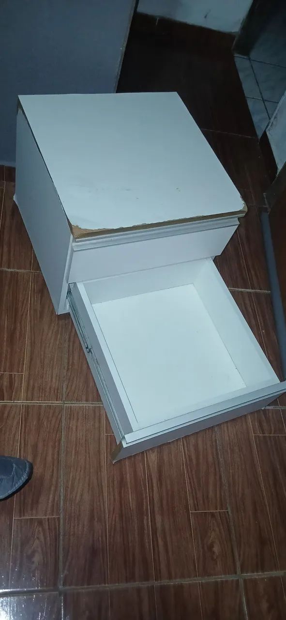 Criado mudo branco - Foto 3