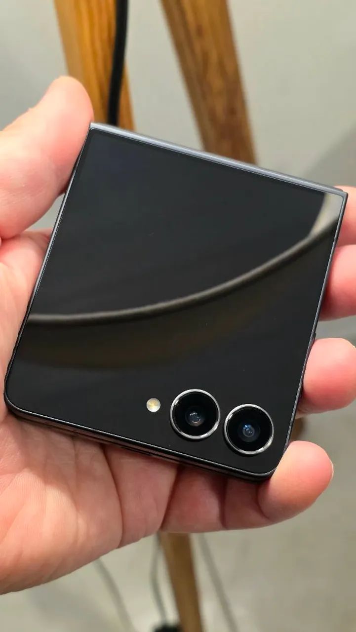 Z Flip 7 - 512gb - impecável