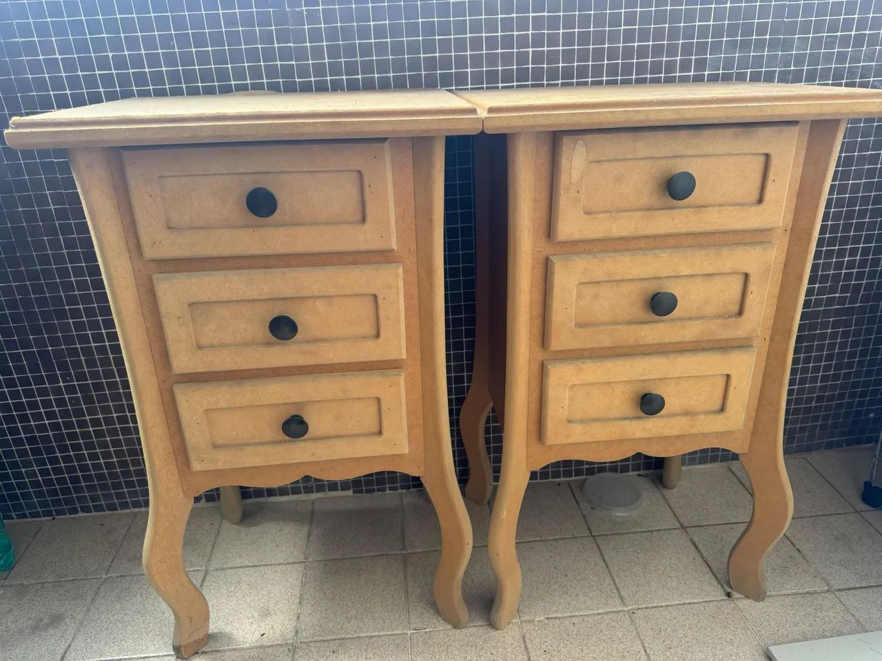 mesa de cabeceira madeira