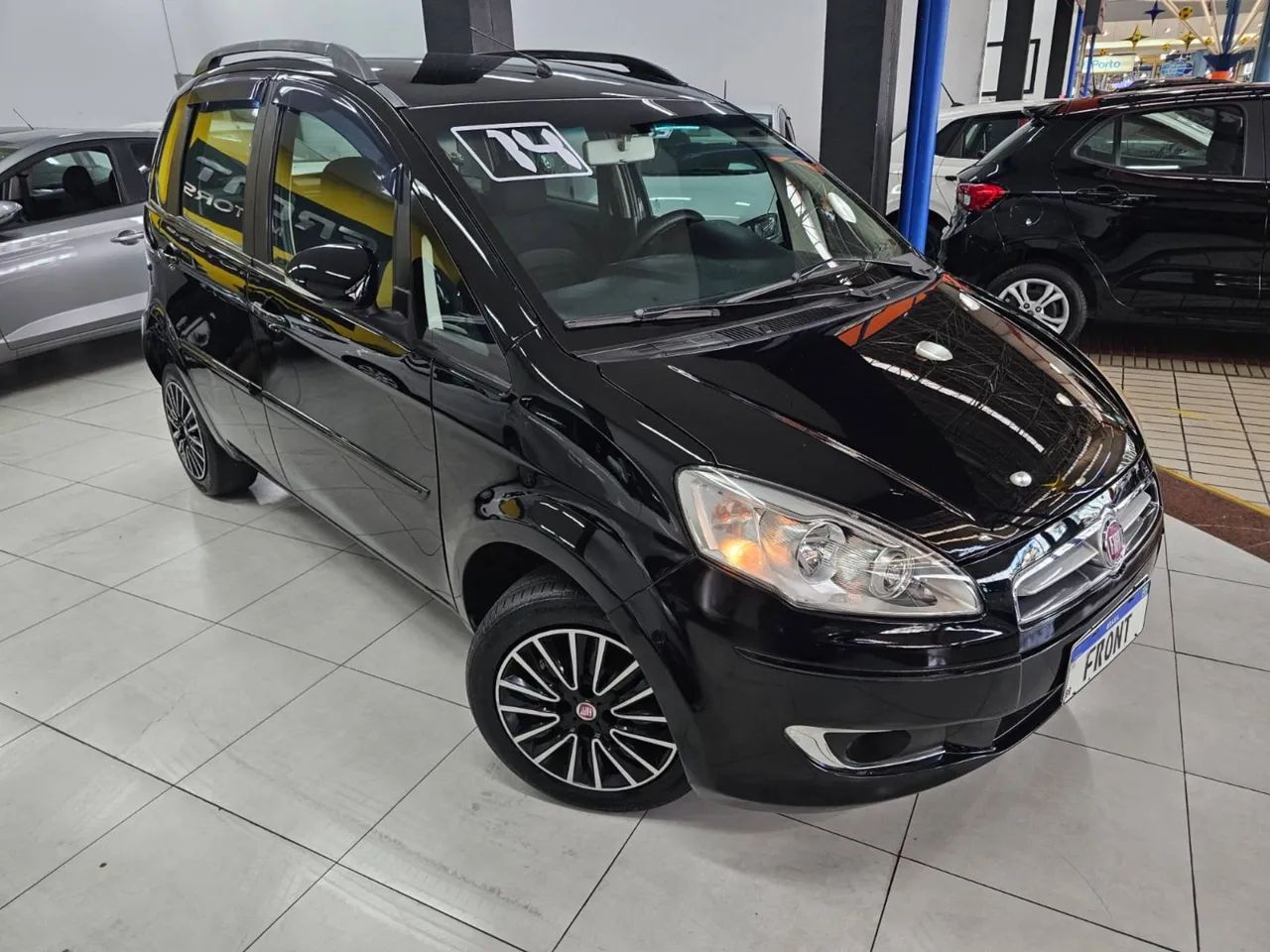 Fiat Idea Attractive 1.4 Fire Flex 8V 5P 2014 - Foto 4