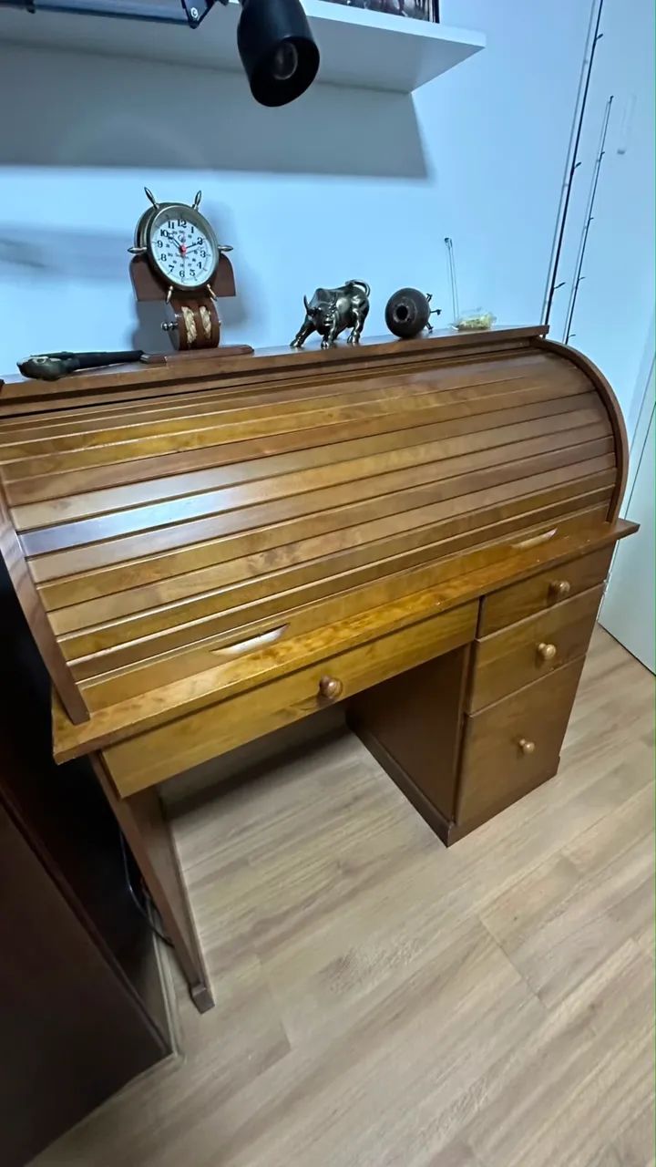 Escrivaninha xerife 