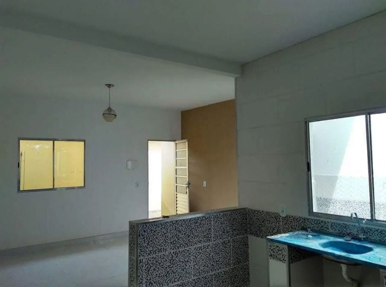 Terreno com 300m com 3 casas independentes no centro da cidade  - Foto 4