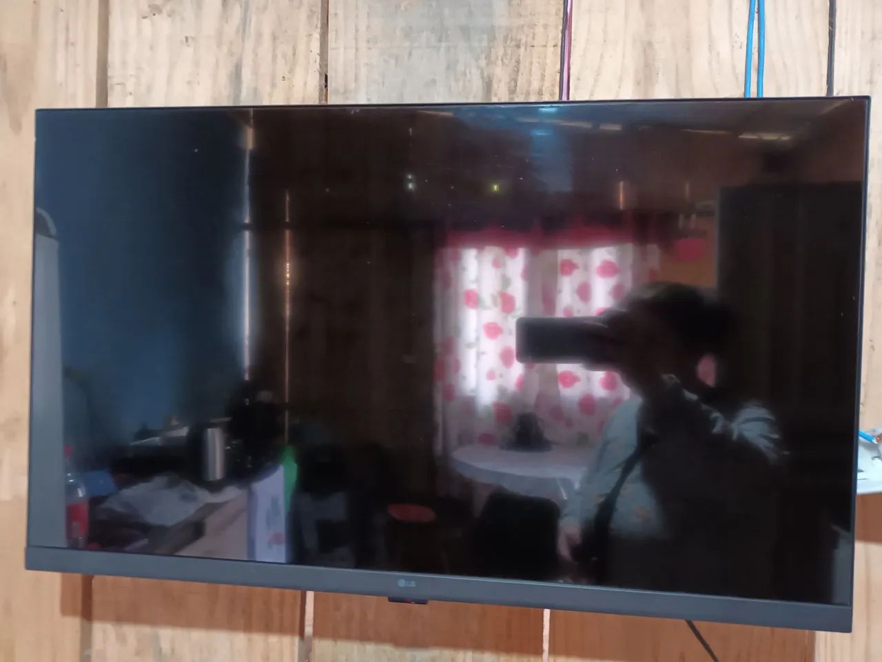 Tv smart lg 32 polegadas com defeito na imagem  - Foto 3