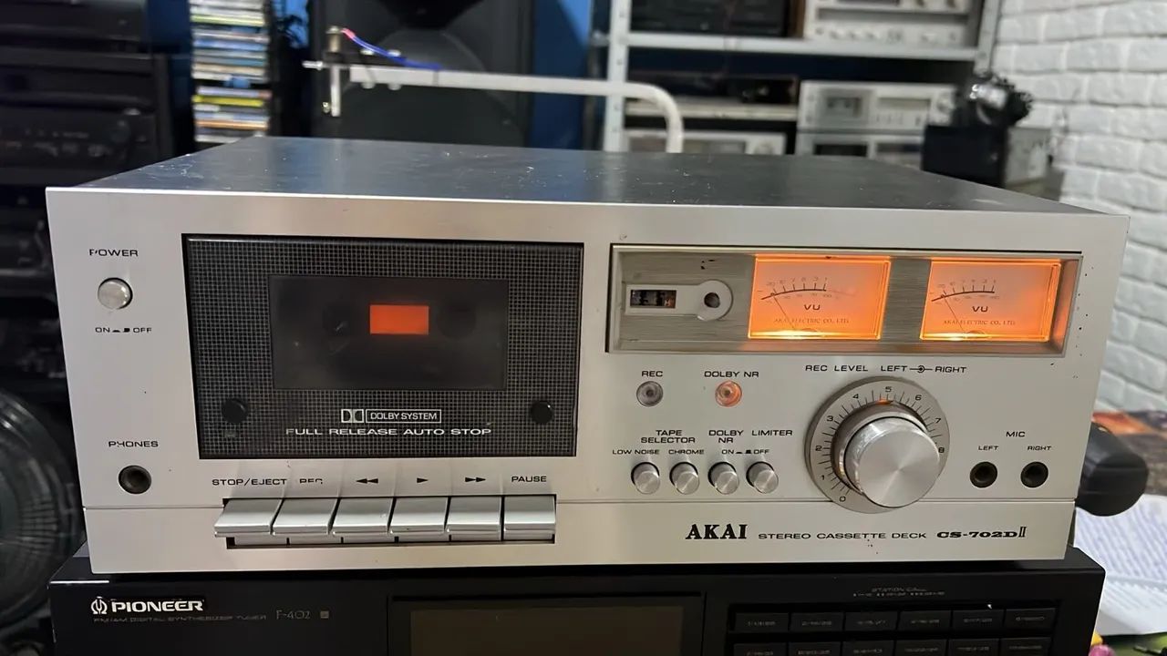 Tape Akai CS-702D II