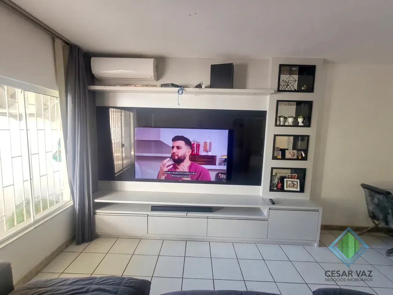 Imóvel para venda possui 259 metros quadrados com 3 quartos - Foto 4