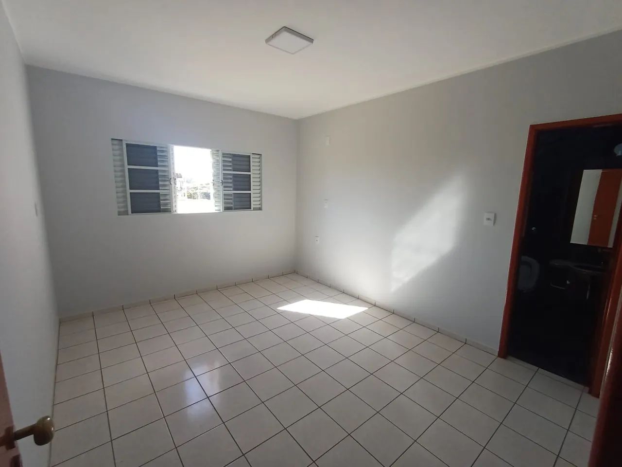 Casa 3 quartos com 2 suites em Piracanjuba - Foto 4