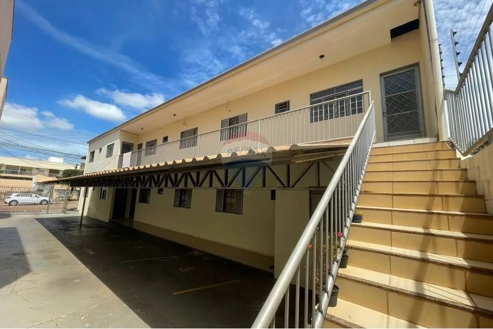 VENDO PRÉDIO COMERCIAL NO CENTRO - Foto 2