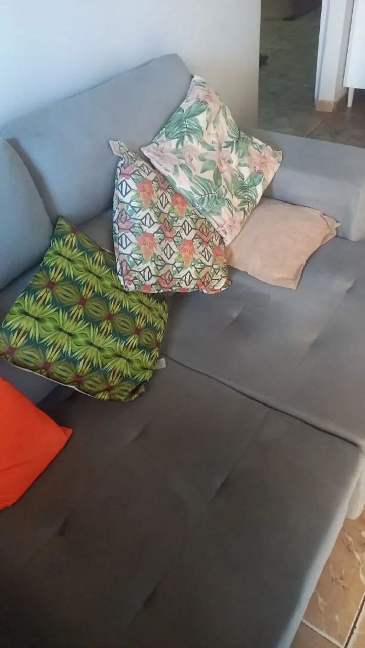 Sofá retrátil conservado e cuidado  - Foto 2