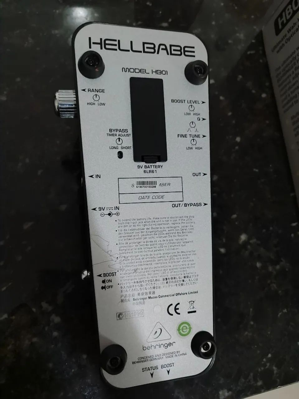 pedal wah wah behringer hellbabe hb01 - Foto 3