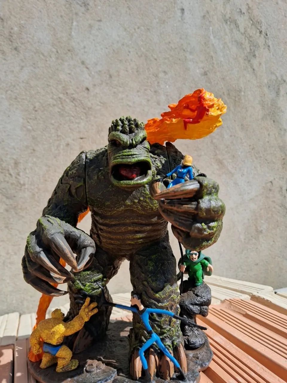 Diorama Marvel Legends Quarteto-Fantástico Vs Homem-Topeira (MASTERWORKS)