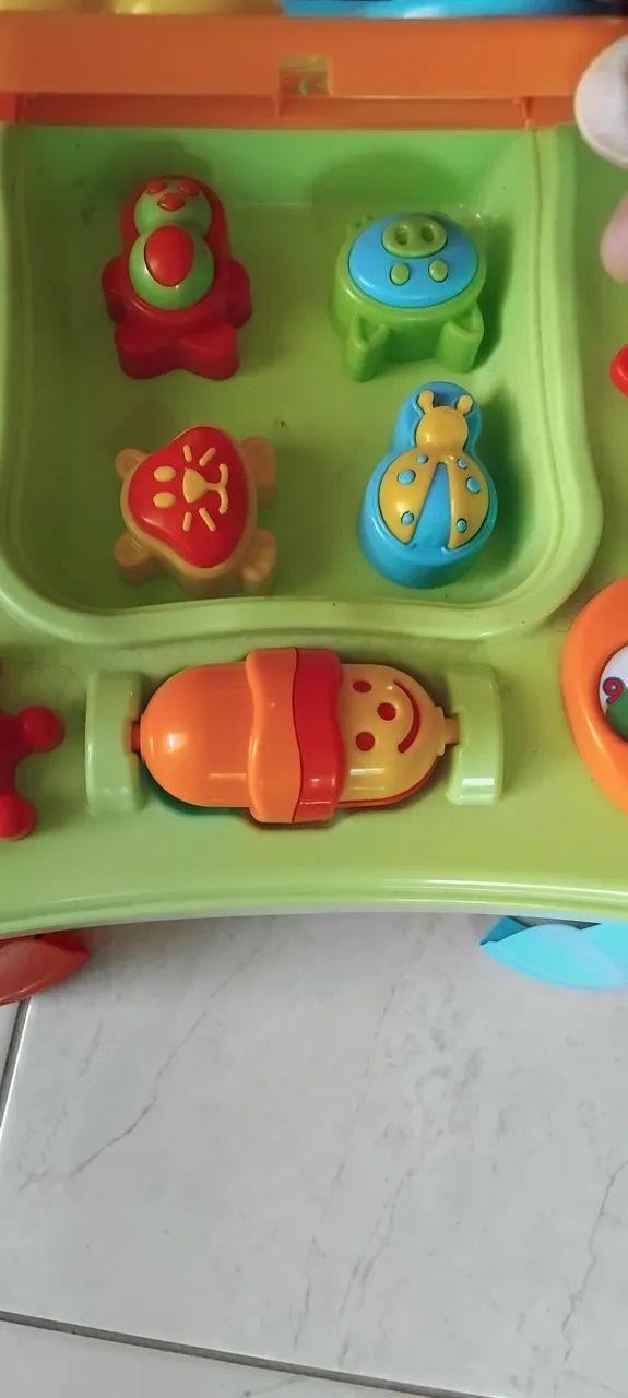 Vendo mesa de brinquedo Educativo  - Foto 3