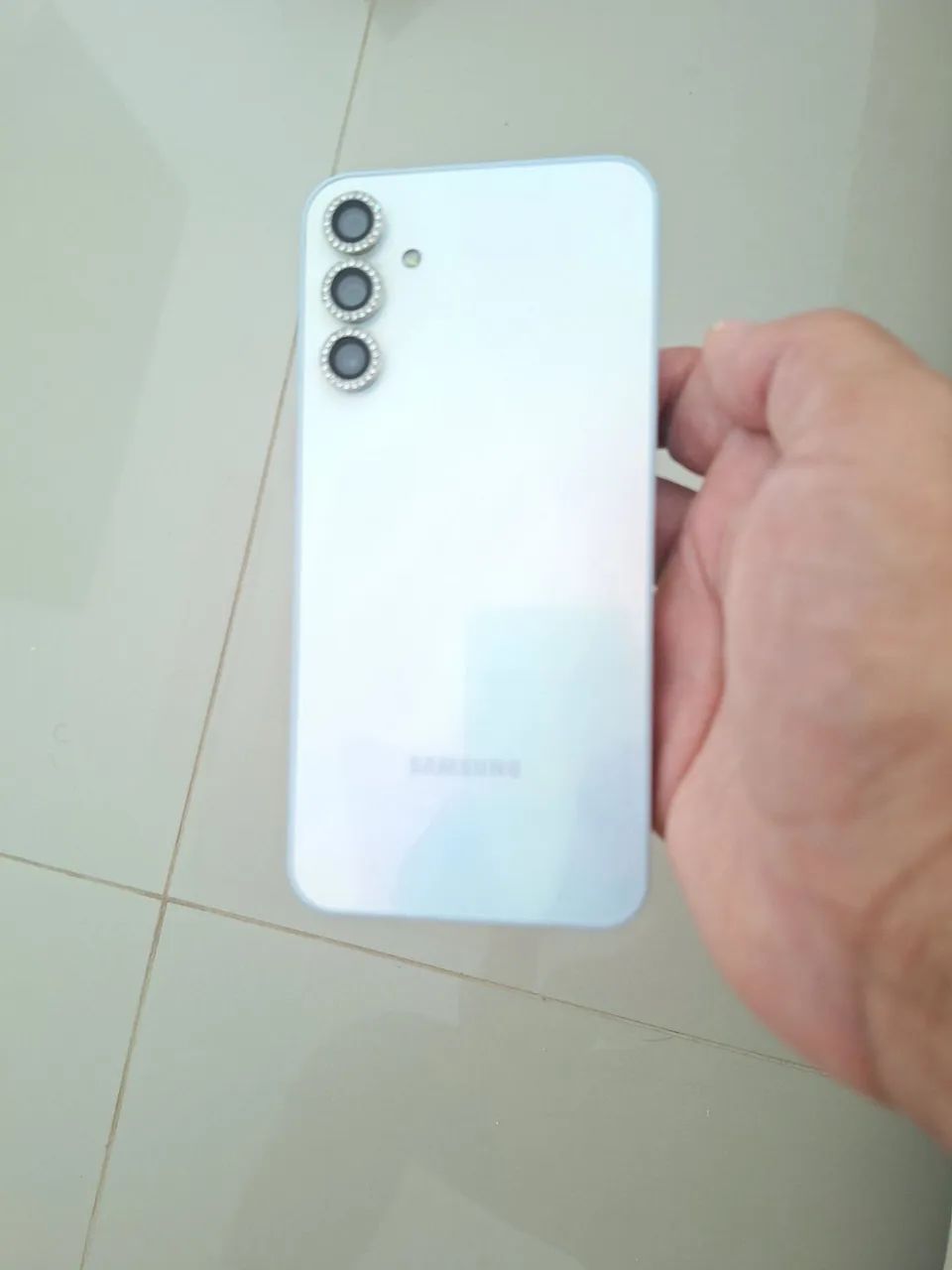 Galaxy a15 256gb so 550 reais