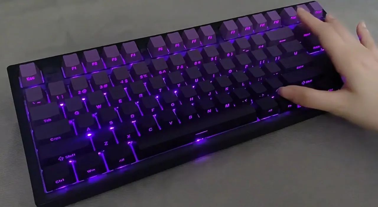 KIT 136 KEYCAPS PURPLE GRADIENTE PBT DOUBLE SHOT - Foto 2