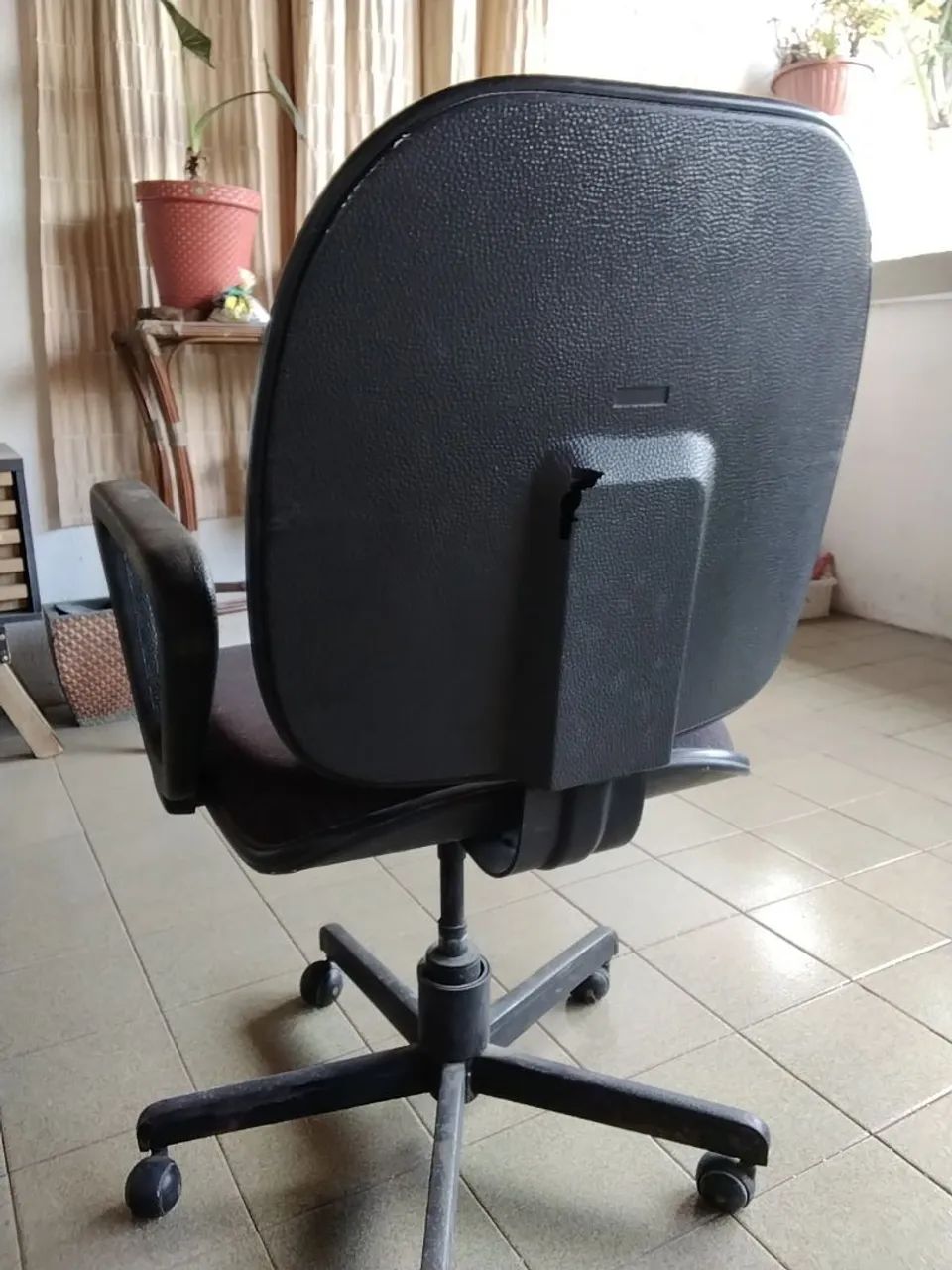 Cadeira escritório  - Foto 2