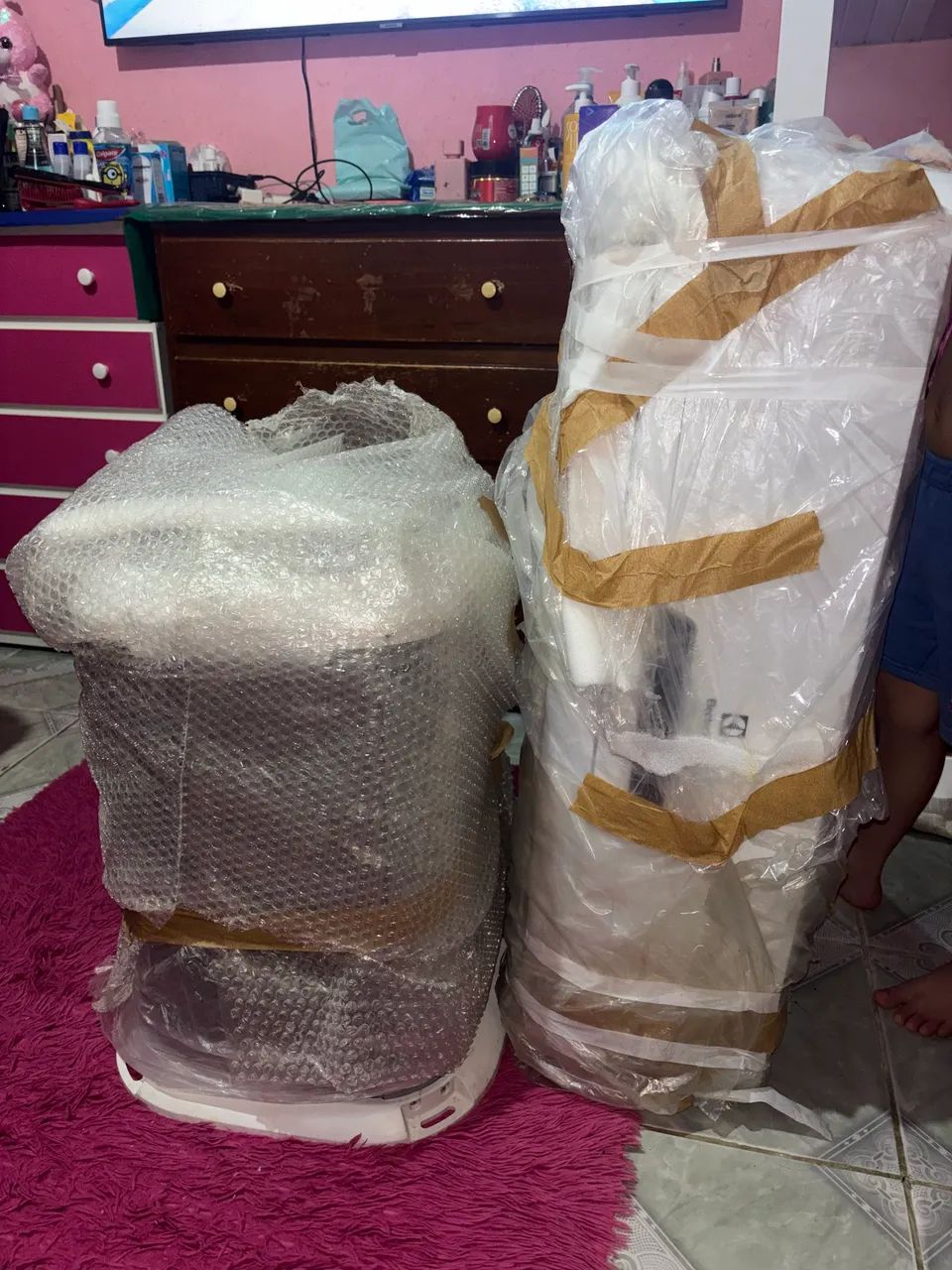 Venda-se um ar-condicionado zerado na caixa nunca foi usado eletrolux 12 IPTU  - Foto 2