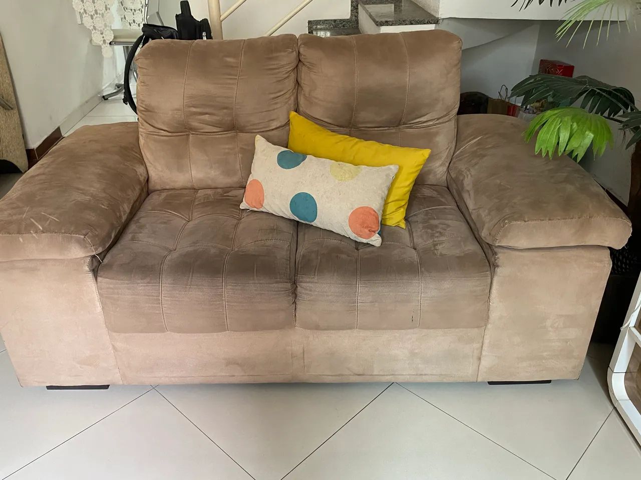 Sofá 3 e 2 lugares confortável e conservado