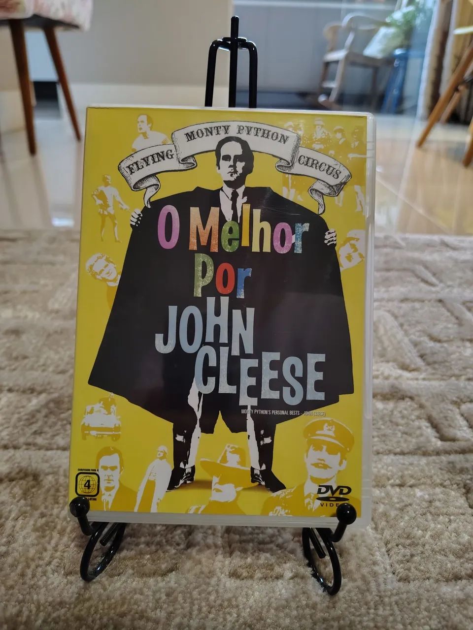 DVDs Monty Python: A Vida de Brian, Em Busca do Cálice Sagrado, John Cleese, The Truth... - Foto 4