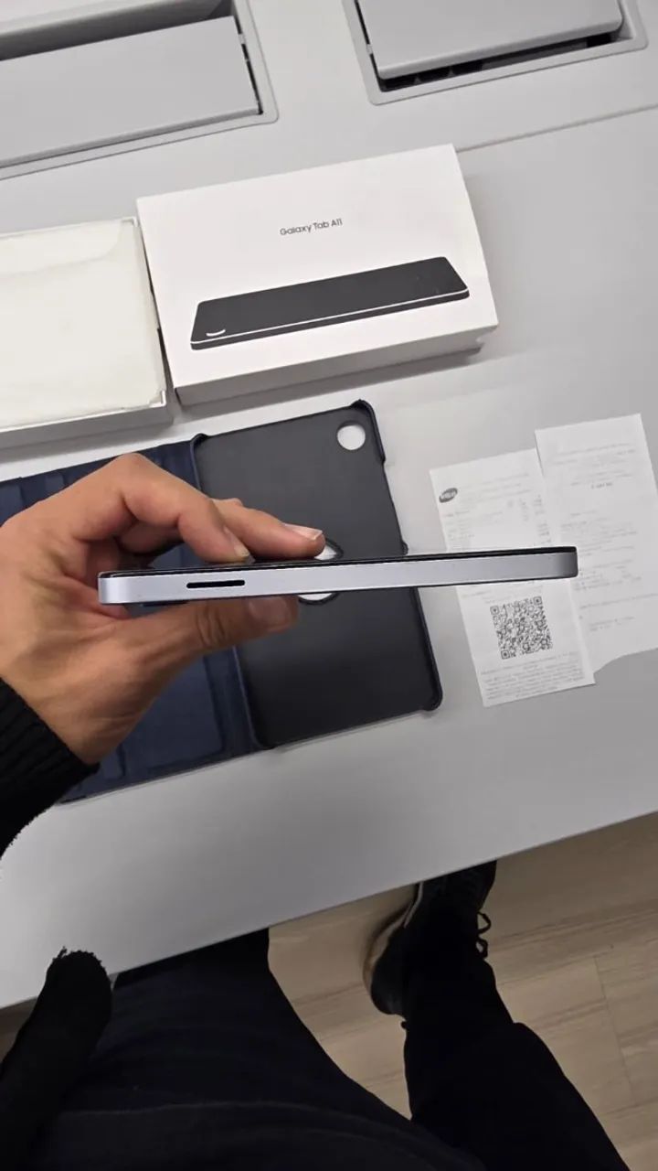 TABLET GALAXY TAB 11 NA GARANTIA - NÃO USADO - Foto 2