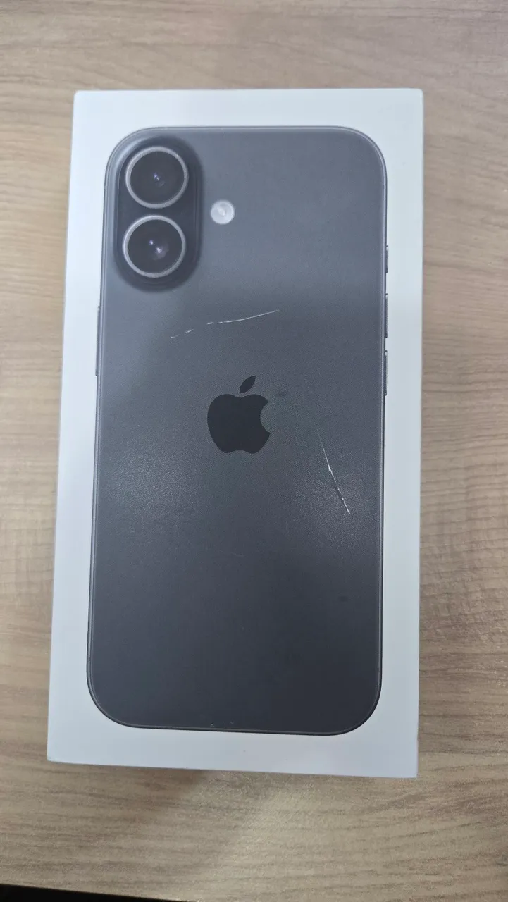 iPhone 15 256GB preto lacrado - Celulares e Smartphones
