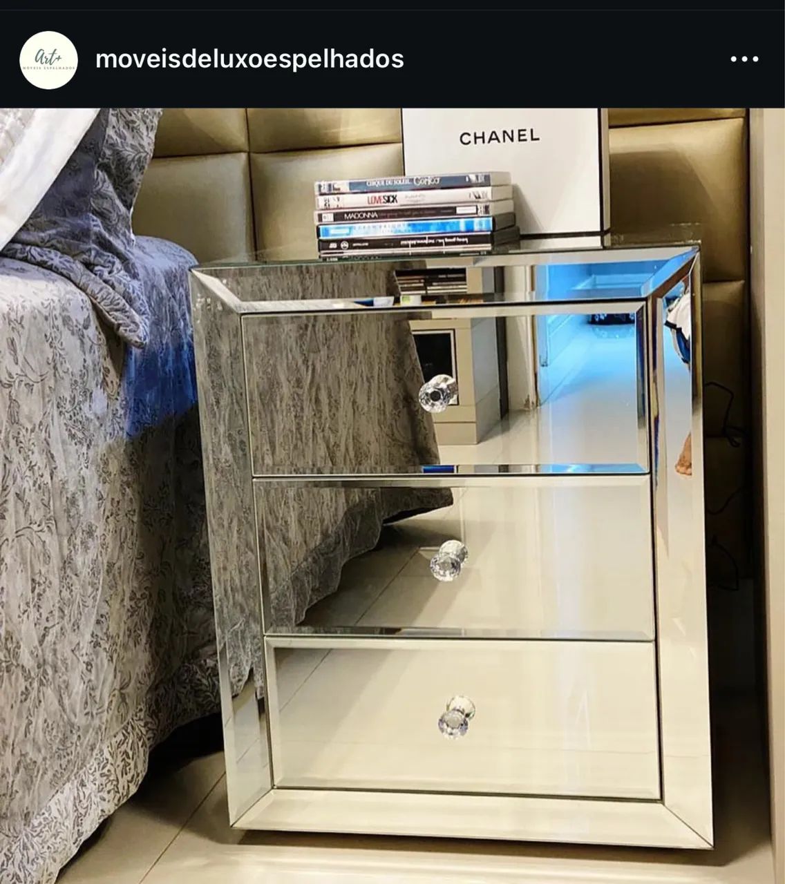 Mesa de cabeceira espelhada- criado mudo espelhado 