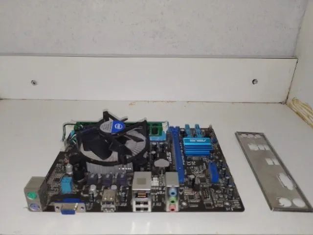 Placa-mãe ASUS P8H61-M LX3 - LGA 1155  - Foto 3
