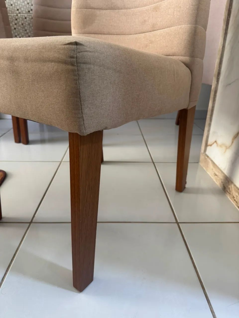 Vendo conjunto com 6 cadeiras - Foto 3