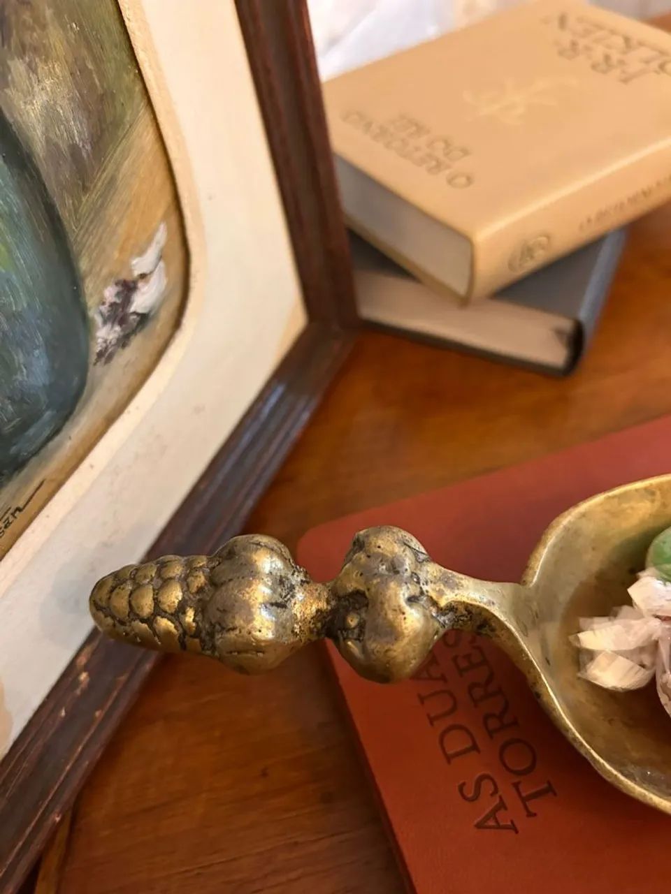 Saboneteira de Mesa Antiga em Bronze Maciço - Estilo Concha - Foto 2