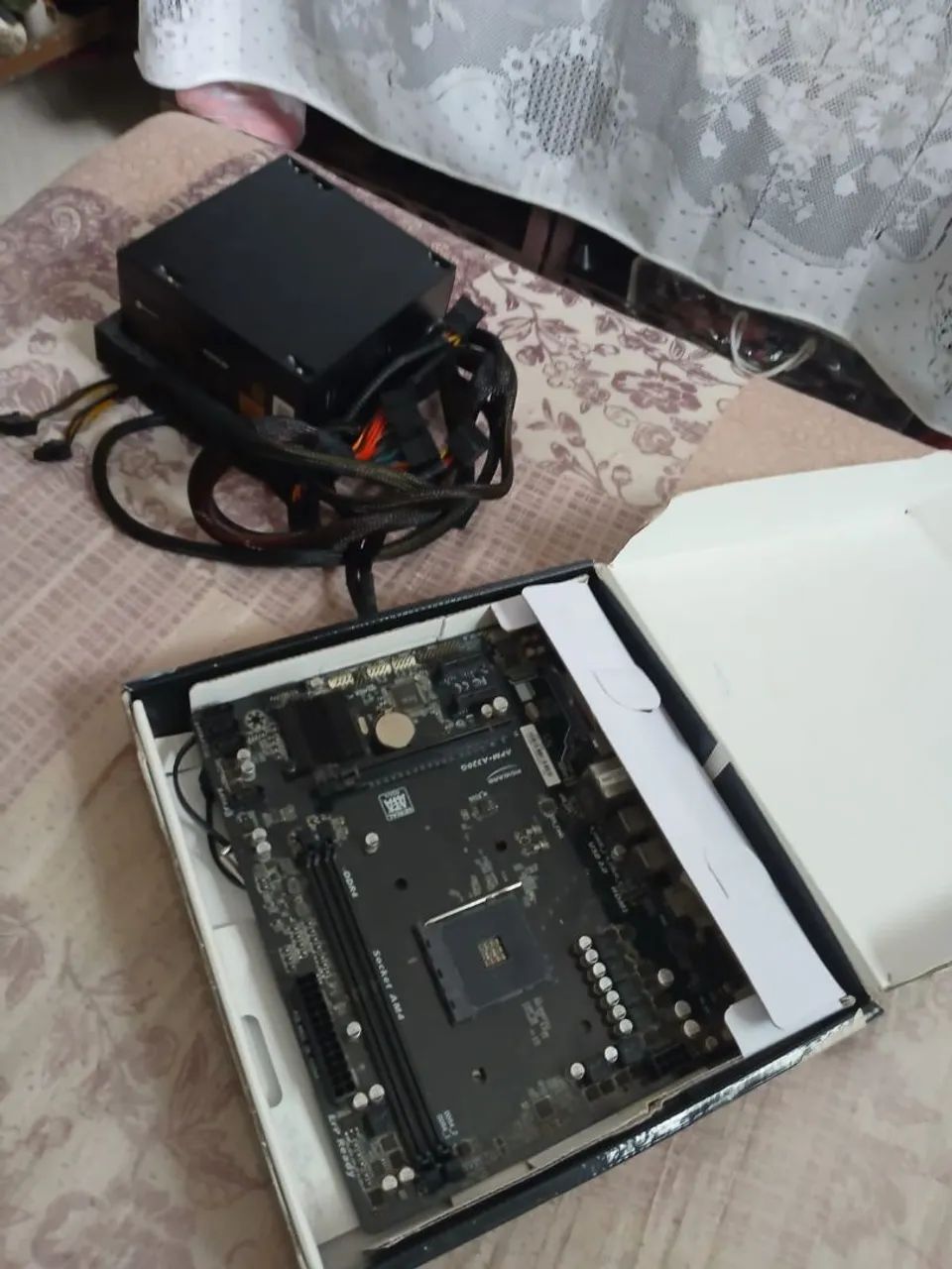 Fonte e placa - Foto 2